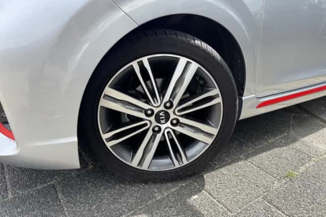 Kia Picanto (2020) thumbnail 2