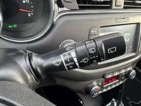 Kia Ceed (2017) thumbnail 11