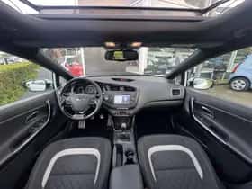 Kia Ceed (2017) thumbnail 17