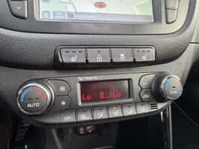 Kia Ceed (2017) thumbnail 29