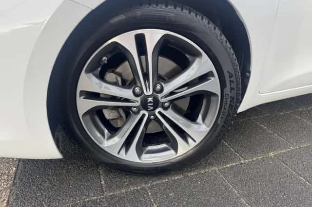 Kia Ceed (2017) thumbnail 4