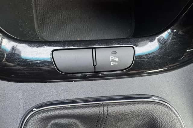 Kia Ceed (2017) thumbnail 31
