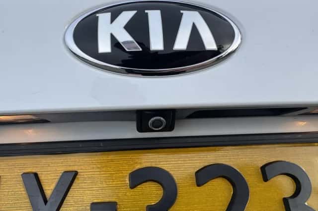 Kia Ceed (2017) thumbnail 8