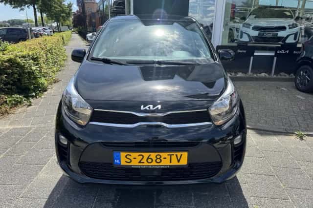 Kia Picanto (2023) thumbnail 4