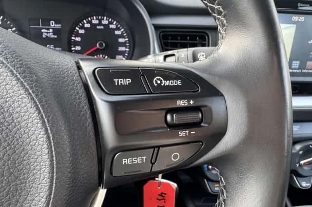 Kia Stonic (2019) thumbnail 20