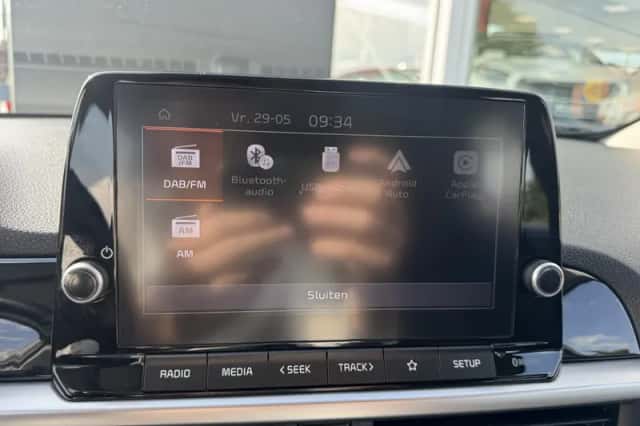 Kia Picanto (2023) thumbnail 22