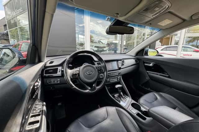 Kia Niro (2017) thumbnail 17