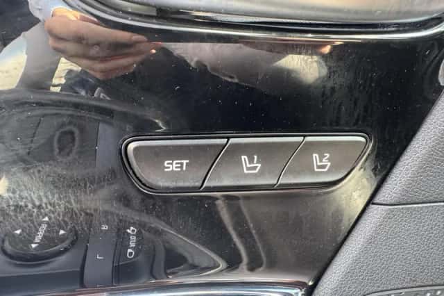 Kia Niro (2017) thumbnail 19