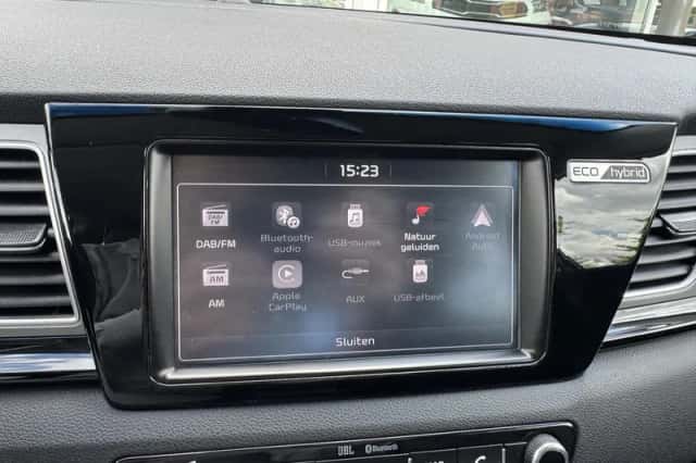 Kia Niro (2017) thumbnail 27