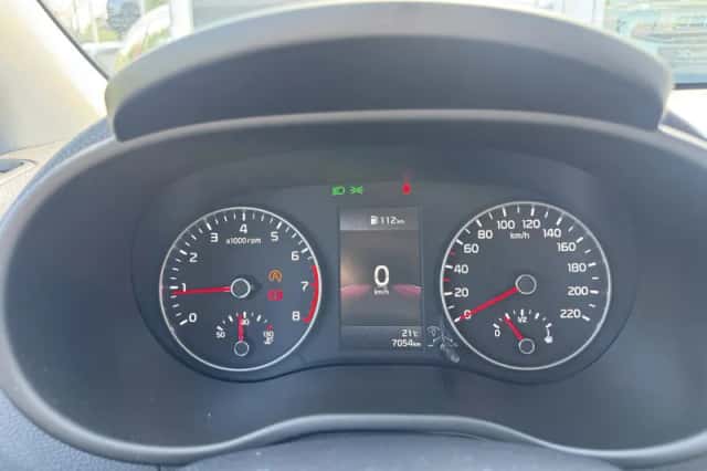 Kia Picanto (2023) thumbnail 18