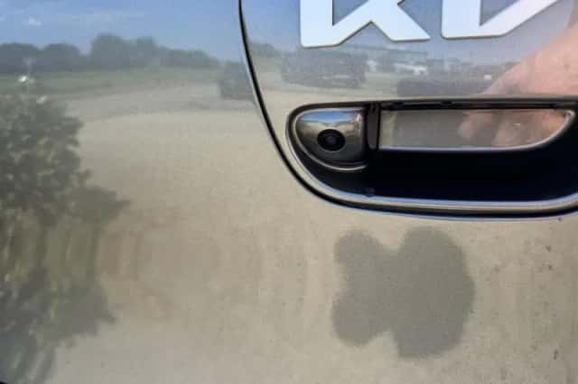 Kia Picanto (2023) thumbnail 5
