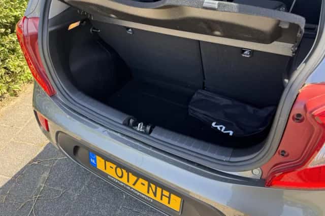 Kia Picanto (2023) thumbnail 10
