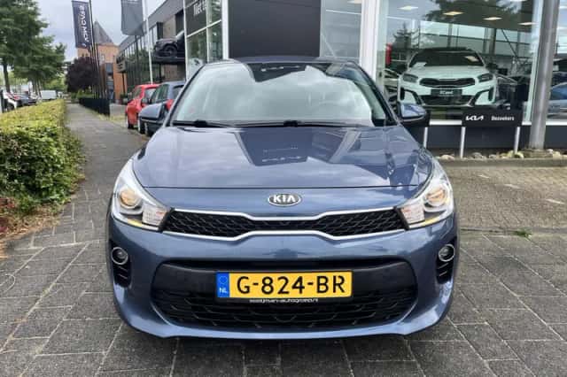 Kia Rio (2019) thumbnail 2