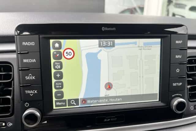 Kia Rio (2019) thumbnail 19