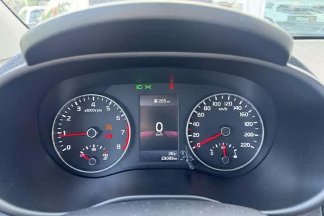 Kia Picanto (2021) thumbnail 17