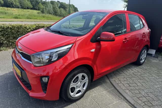 Kia Picanto (2021) thumbnail 5