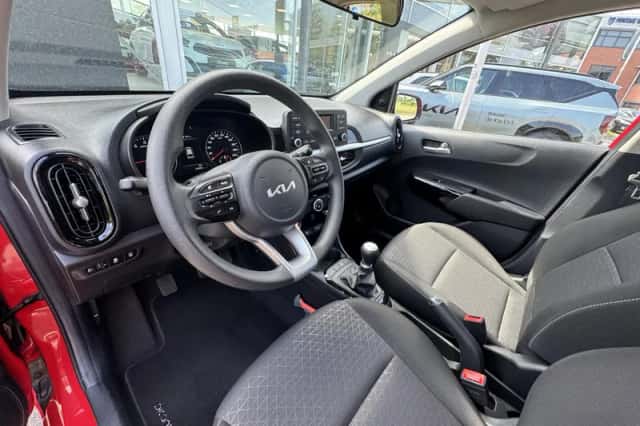 Kia Picanto (2021) thumbnail 6