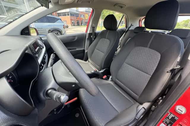 Kia Picanto (2021) thumbnail 7