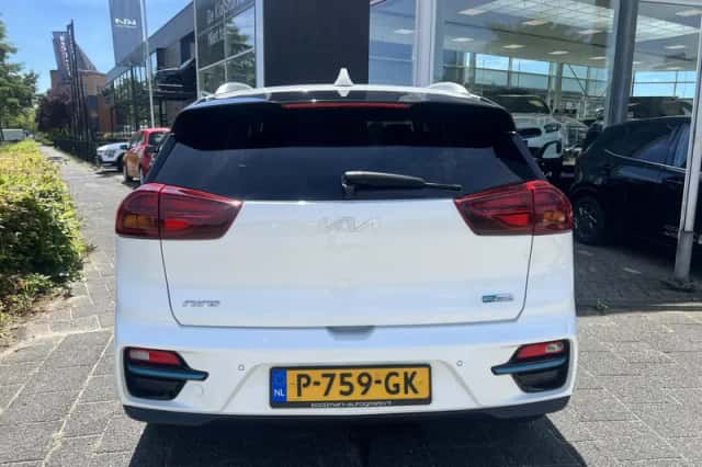 Kia Niro EV (2022) thumbnail 4
