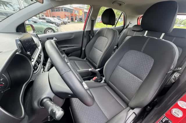 Kia Picanto (2021) thumbnail 6