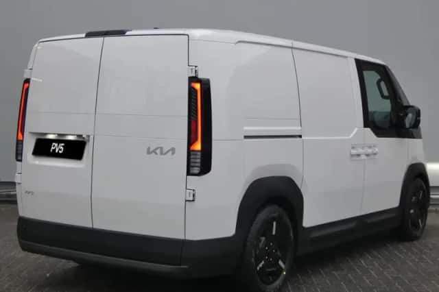 Kia PV5 (2026) thumbnail 4