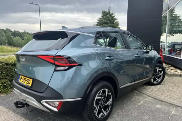Kia Sportage (2022) thumbnail 5