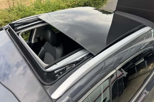 Kia XCeed (2022) thumbnail 3