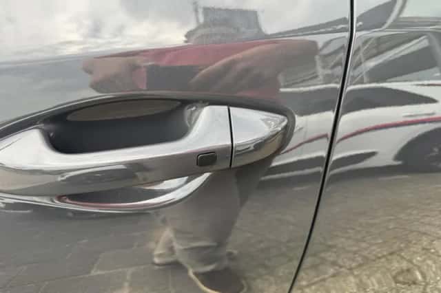 Kia XCeed (2022) thumbnail 4