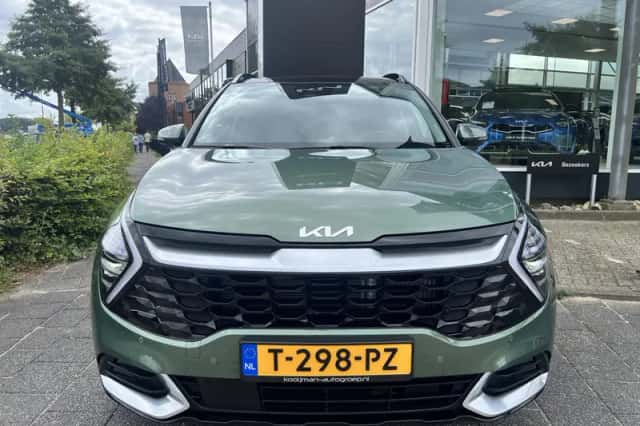 Kia Sportage (2023) thumbnail 2