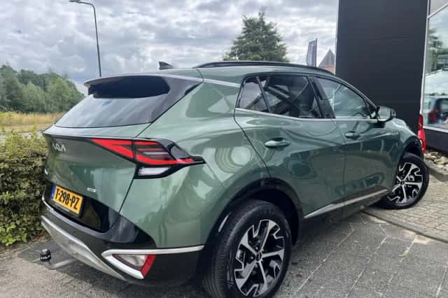 Kia Sportage (2023) thumbnail 4
