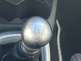 Toyota Yaris (2018) thumbnail 37