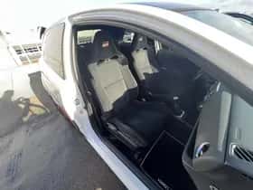 Toyota Yaris (2018) thumbnail 66