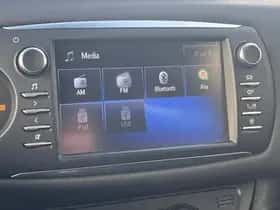 Toyota Yaris (2018) thumbnail 96