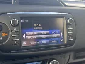 Toyota Yaris (2018) thumbnail 100