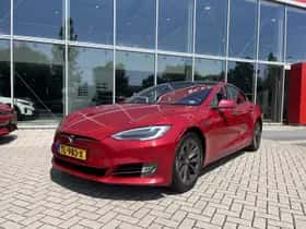 Tesla Model S (2018) thumbnail 5