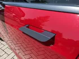 Tesla Model S (2018) thumbnail 43