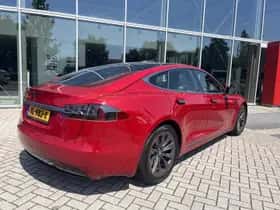 Tesla Model S (2018) thumbnail 6
