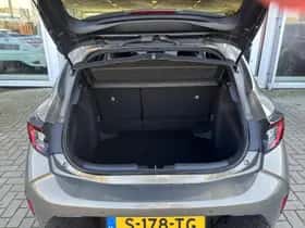 Toyota Corolla (2023) thumbnail 19