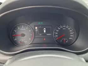 Kia Sportage (2016) thumbnail 31