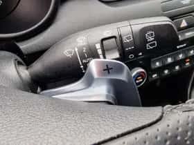 Kia Sportage (2016) thumbnail 39