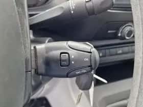 Toyota Proace (2021) thumbnail 76