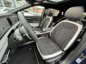 Kia EV6 (2024) thumbnail 9