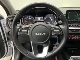 Kia XCeed (2022) thumbnail 11