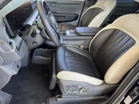 Kia EV9 (0) thumbnail 12