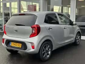 Kia Picanto (2023) thumbnail 6