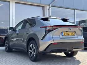 Toyota bZ4X (2022) thumbnail 14