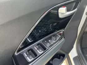 Kia Niro EV (2020) thumbnail 19