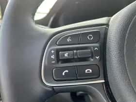 Kia Niro EV (2020) thumbnail 48