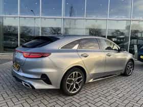 Kia Proceed (2021) thumbnail 2