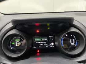 Toyota Yaris (2023) thumbnail 15